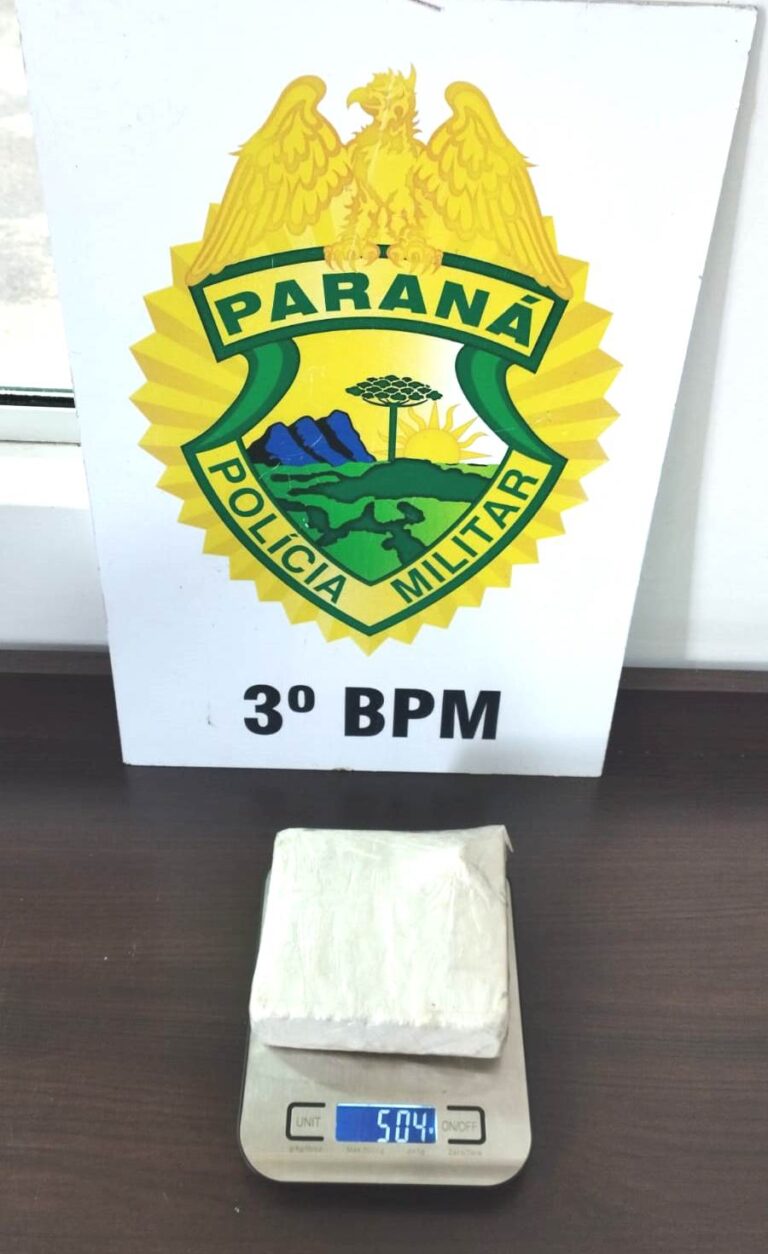 PM apreende meio quilo de cocaína em Pato Branco. Homem foi preso