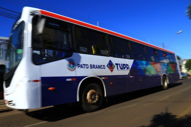 Administração de Pato Branco autoriza aumento no vale transporte. A tarifa sobe de R$ 4,00 para R$ 4,50