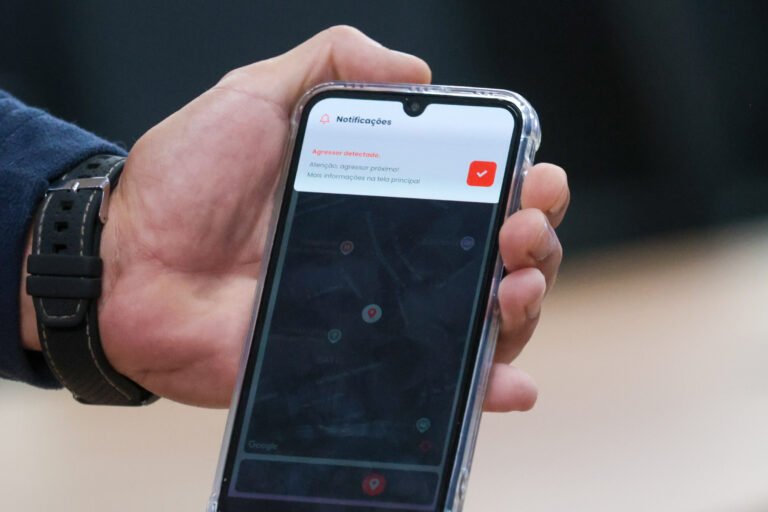 Paraná amplia proteção a mulheres com nova tecnologia de monitoramento