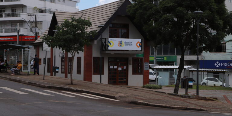 Procon orienta aposentados sobre descontos indevidos no INSS