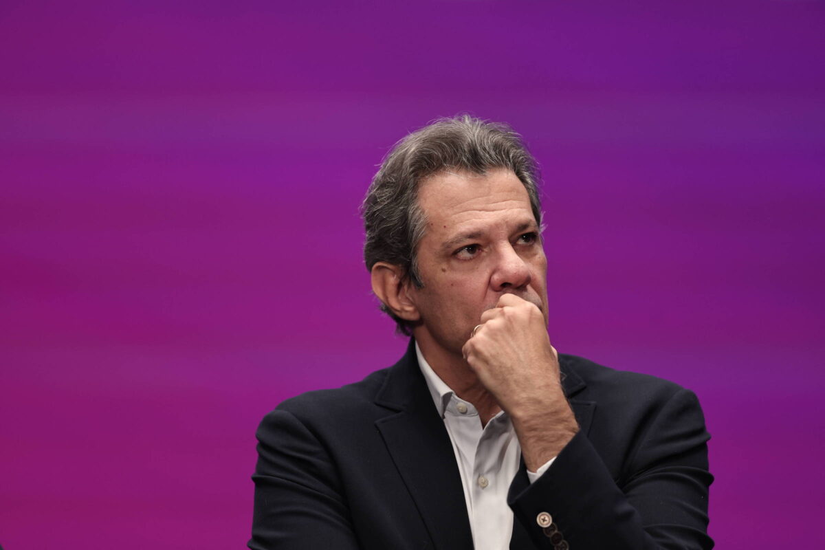 Fernando Haddad participa de sabatina da Folha e do UOL nesa segunda-feira (24)